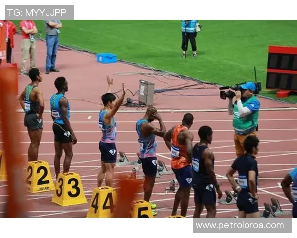 上海羽毛球队在钻石联赛中的默契配合与精彩表现分析